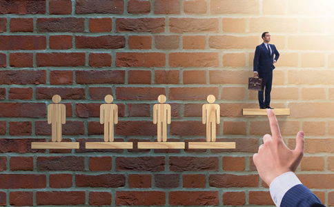 獵頭如何幫助招聘優秀教師助力私立學校做到排名靠前？